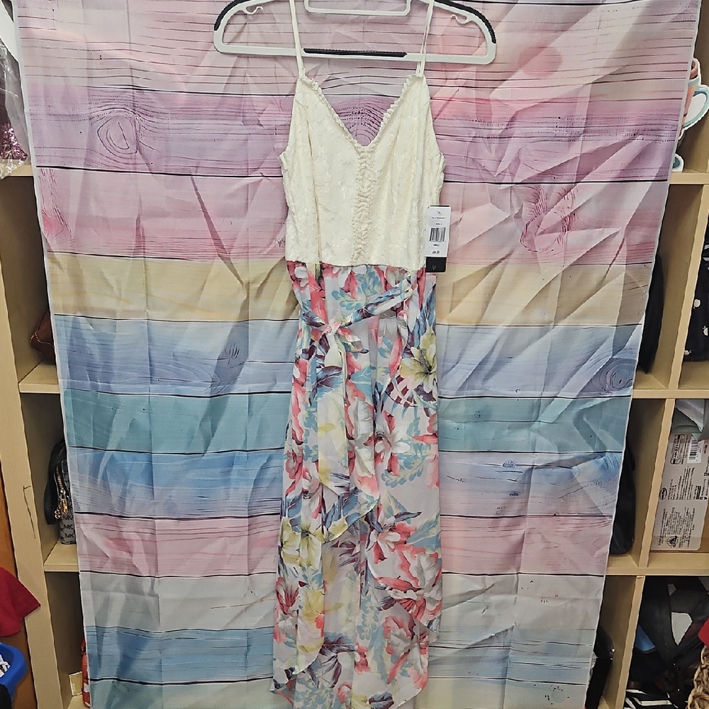 City Triangles Cream Lace Floral High Low Romper Dress Small New With Tag